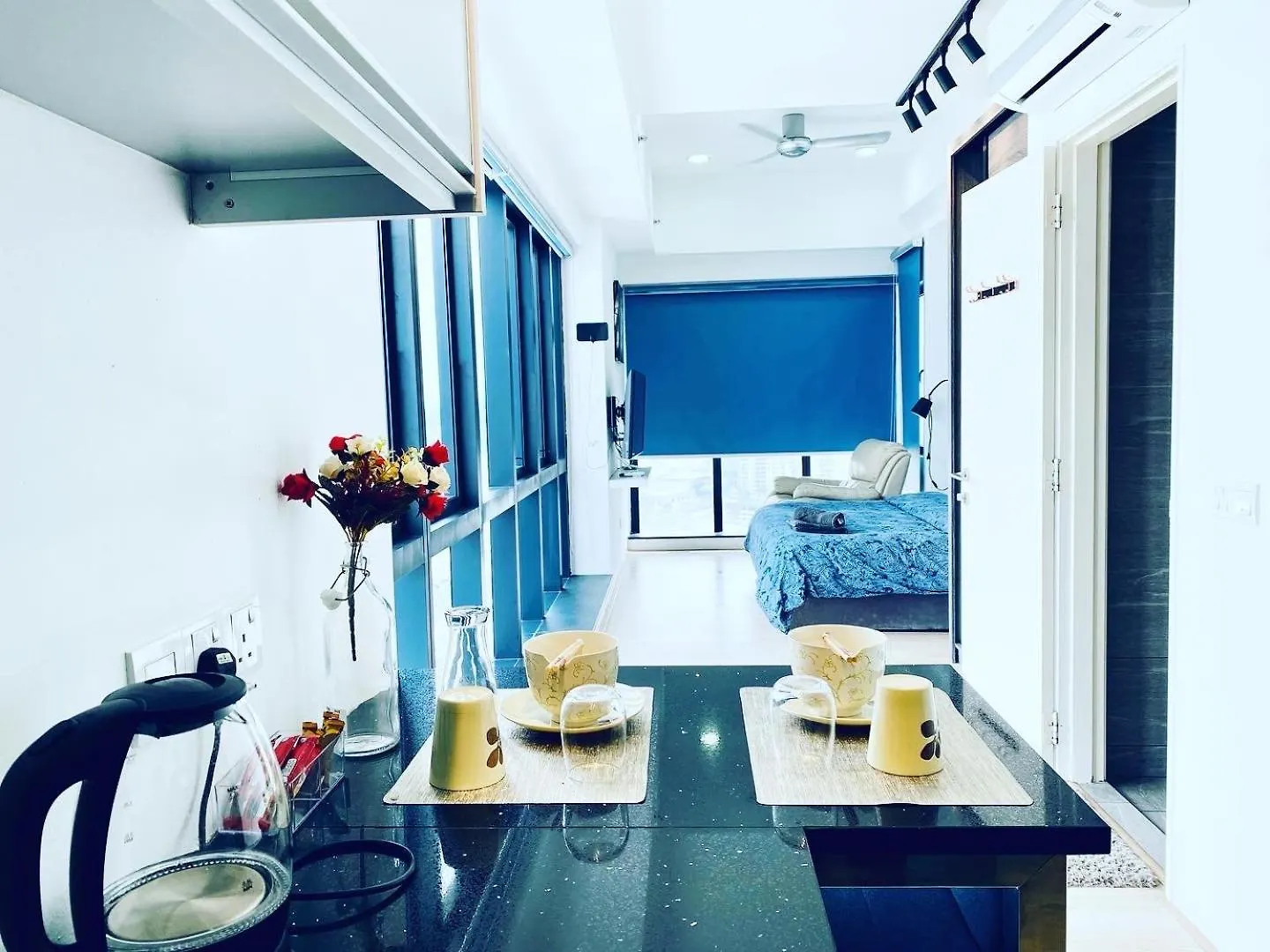Super King-Sized Studio-Revo Kuala Lumpur